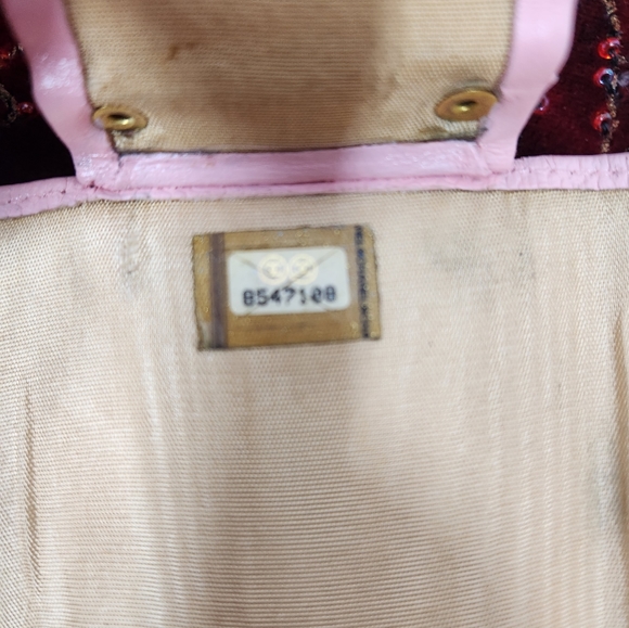 Chanel key and Card Wallet - Picture 10 of 11